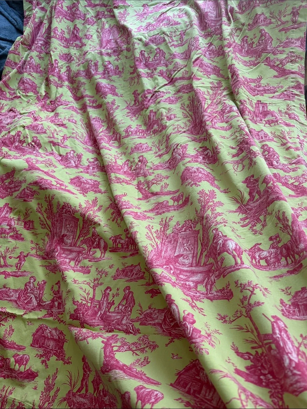 Williams Sonoma Pink Toile on Lime Green Table Linen